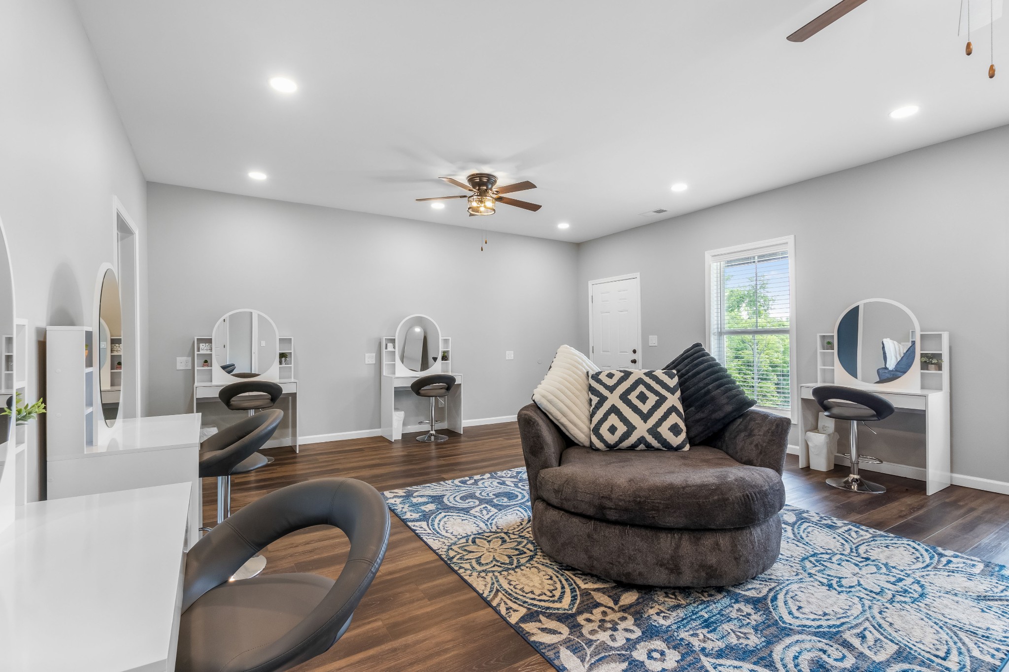 1049 Oregon Road Lascassas, TN 37085 - Photo 46 of 100 a living room with furniture and a fireplace