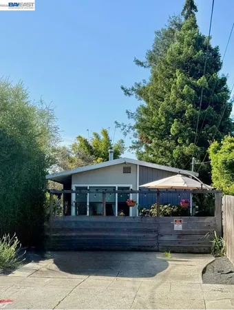 $850,000 | 1536 Carleton Street, Berkeley, CA 94703