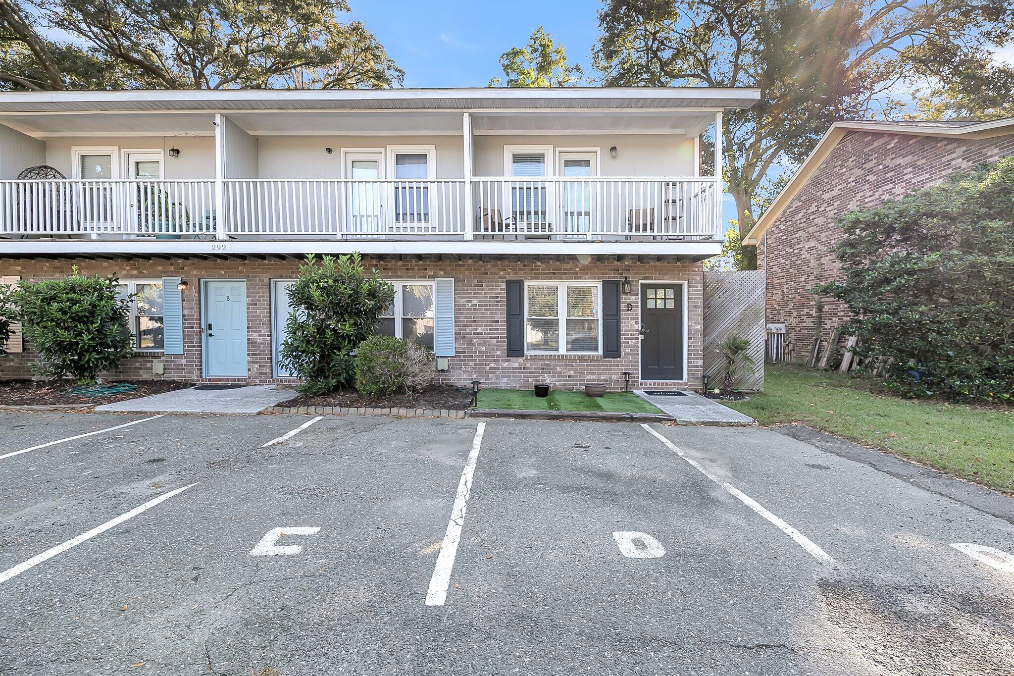 292 Fleming Road, Unit D Charleston, SC 29412 - Photo 1 of 26 CREM - 292 Fleming Rd D-25