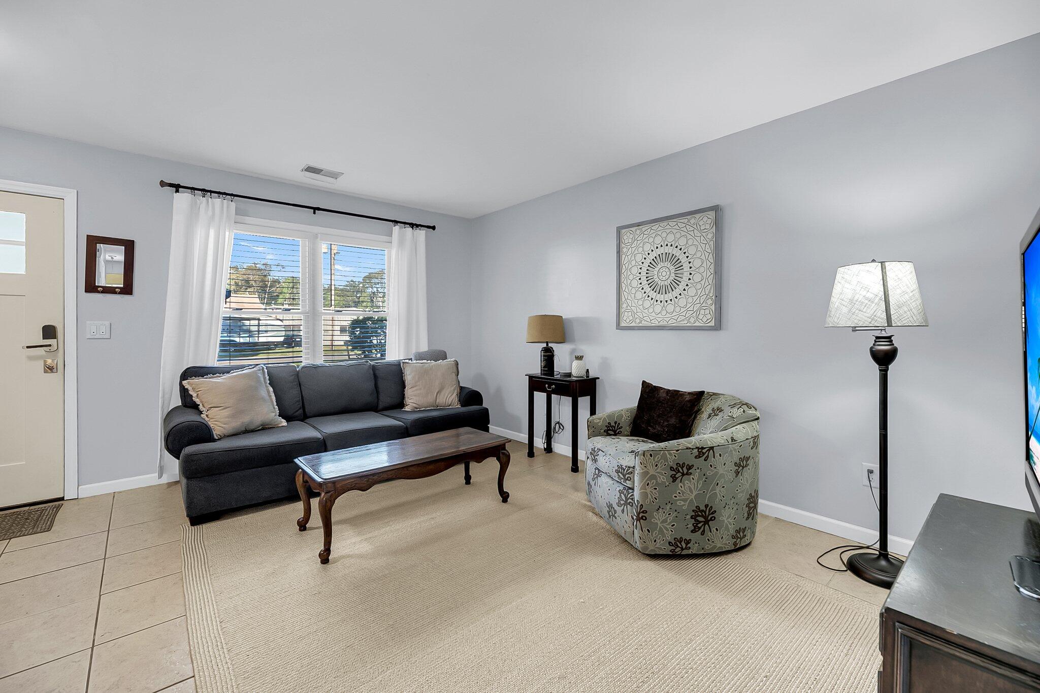 292 Fleming Road, Unit D Charleston, SC 29412 - Photo 5 of 26 CREM - 292 Fleming Rd D-2