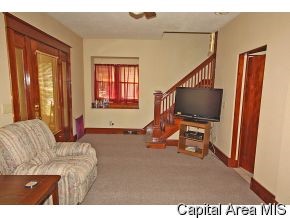 2153 South 10th Street Springfield, IL 62703 - Photo 3 of 11