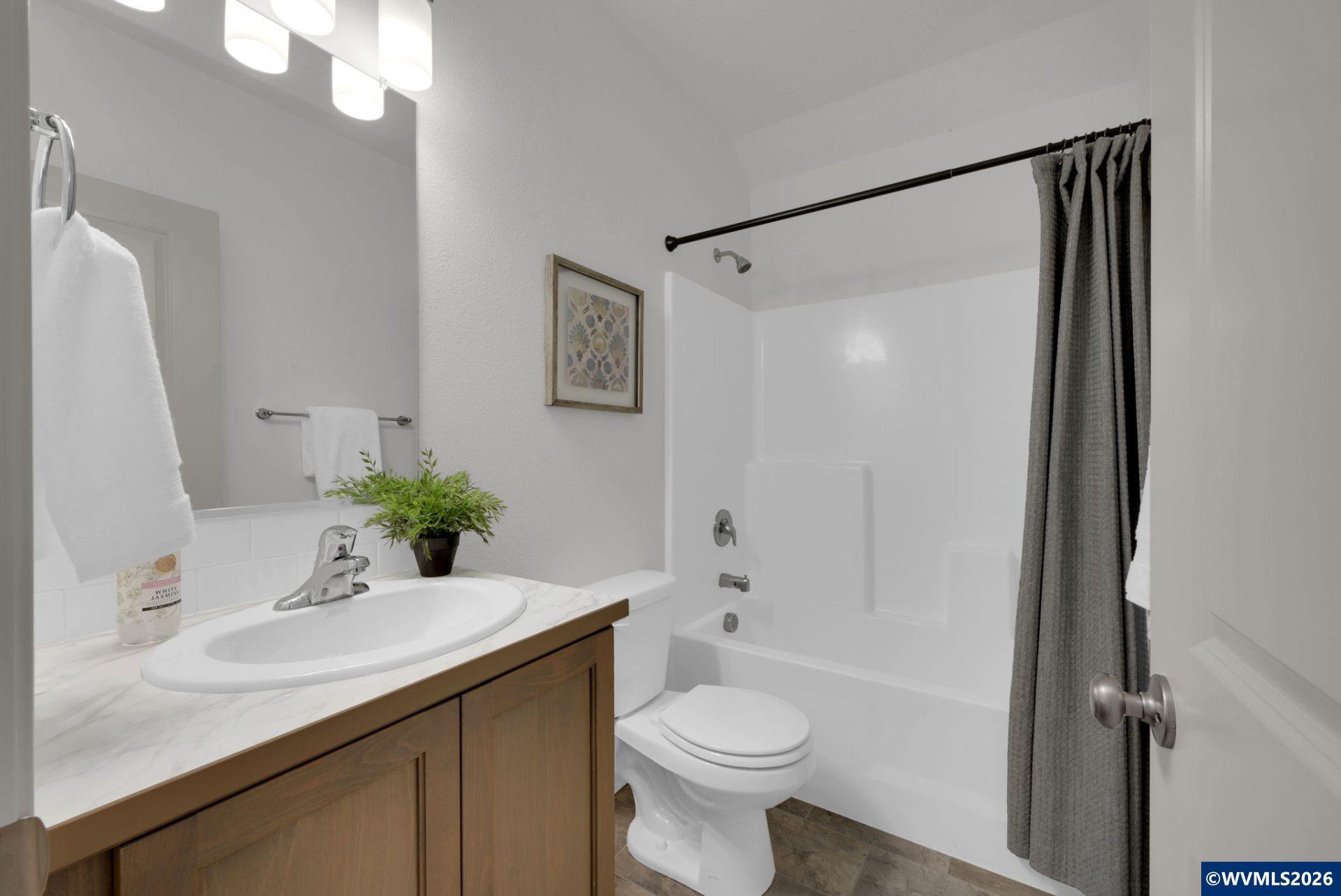 3175 South 13th Street Lebanon, OR 97355 - Photo 9 of 21