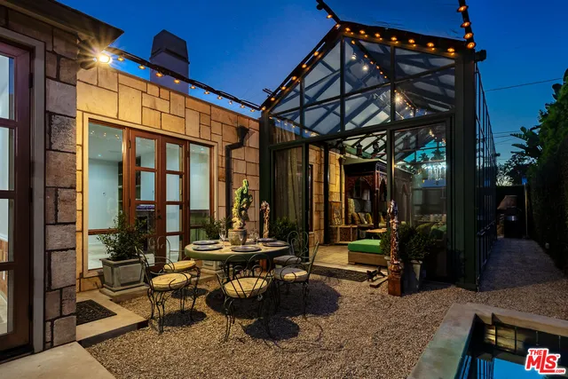 $2,895,000 | 4427 Arcola Avenue, Toluca Lake, CA 91602