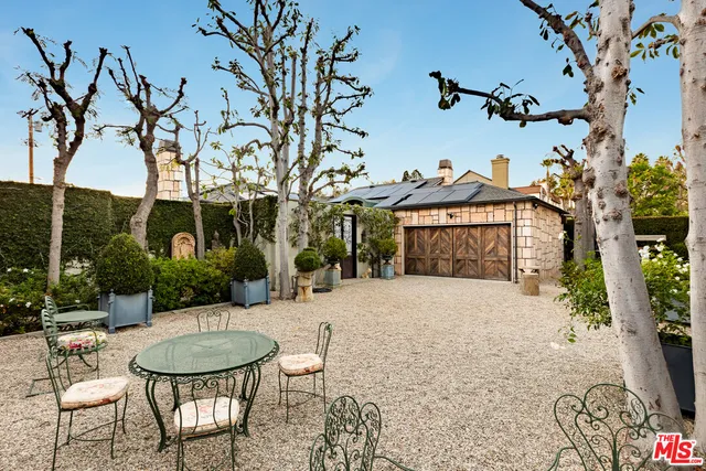 $2,895,000 | 4427 Arcola Avenue, Toluca Lake, CA 91602