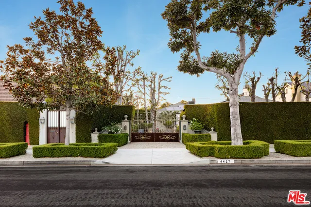 $2,895,000 | 4427 Arcola Avenue, Toluca Lake, CA 91602