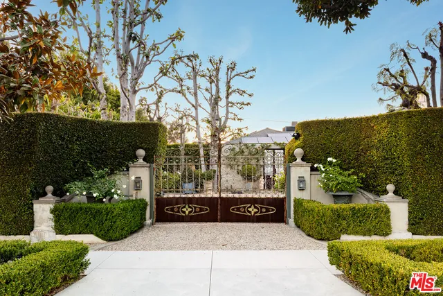 $2,895,000 | 4427 Arcola Avenue, Toluca Lake, CA 91602
