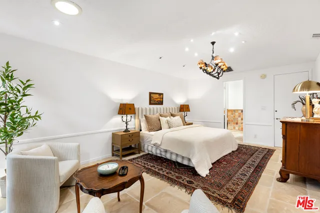 $2,895,000 | 4427 Arcola Avenue, Toluca Lake, CA 91602