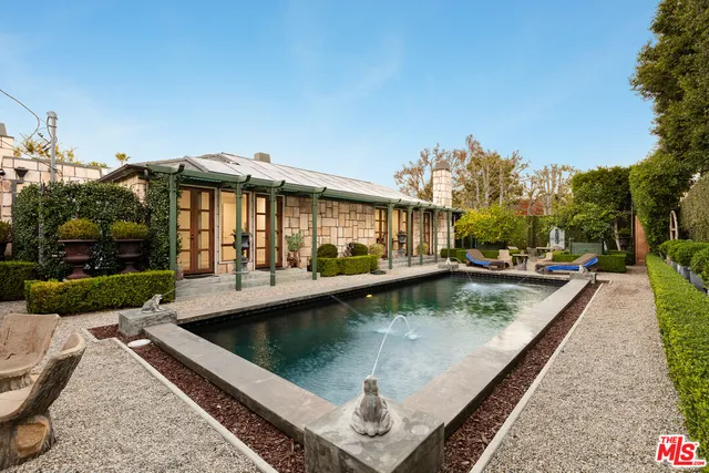 $2,895,000 | 4427 Arcola Avenue, Toluca Lake, CA 91602