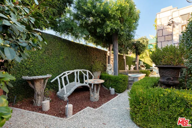 $2,895,000 | 4427 Arcola Avenue, Toluca Lake, CA 91602