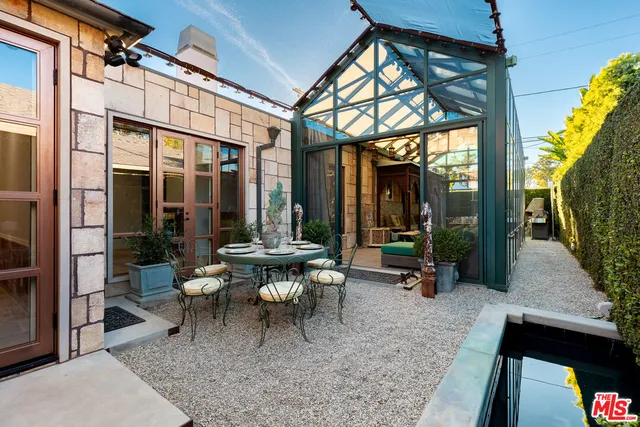 $2,895,000 | 4427 Arcola Avenue, Toluca Lake, CA 91602