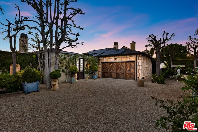 $2,895,000 | 4427 Arcola Avenue, Toluca Lake, CA 91602