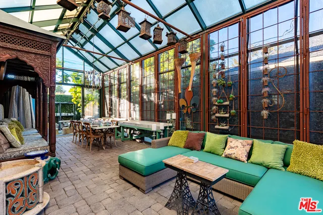 $2,895,000 | 4427 Arcola Avenue, Toluca Lake, CA 91602