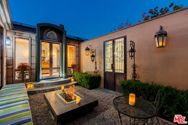 $2,895,000 | 4427 Arcola Avenue, Toluca Lake, CA 91602