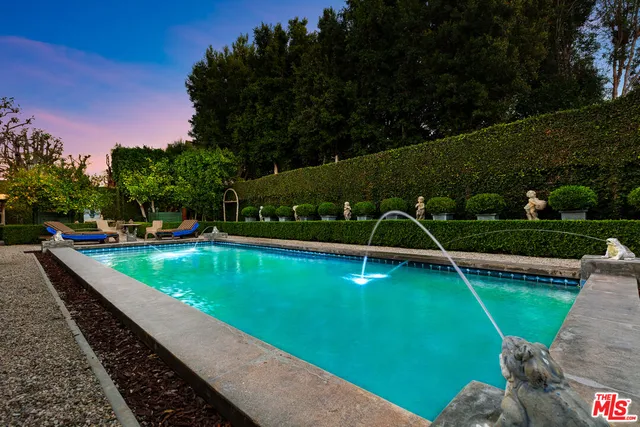 $2,895,000 | 4427 Arcola Avenue, Toluca Lake, CA 91602