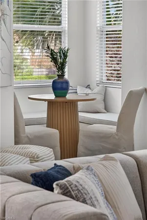 $2,725,000 | 552 11th Avenue South, Unit 4, Naples, FL 34102