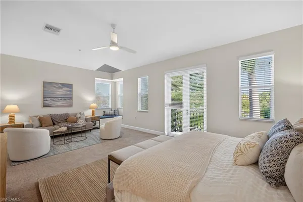 $2,725,000 | 552 11th Avenue South, Unit 4, Naples, FL 34102