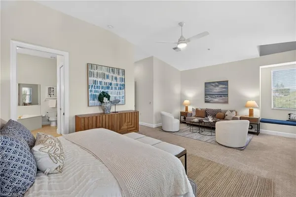 $2,725,000 | 552 11th Avenue South, Unit 4, Naples, FL 34102