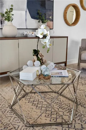 $2,725,000 | 552 11th Avenue South, Unit 4, Naples, FL 34102