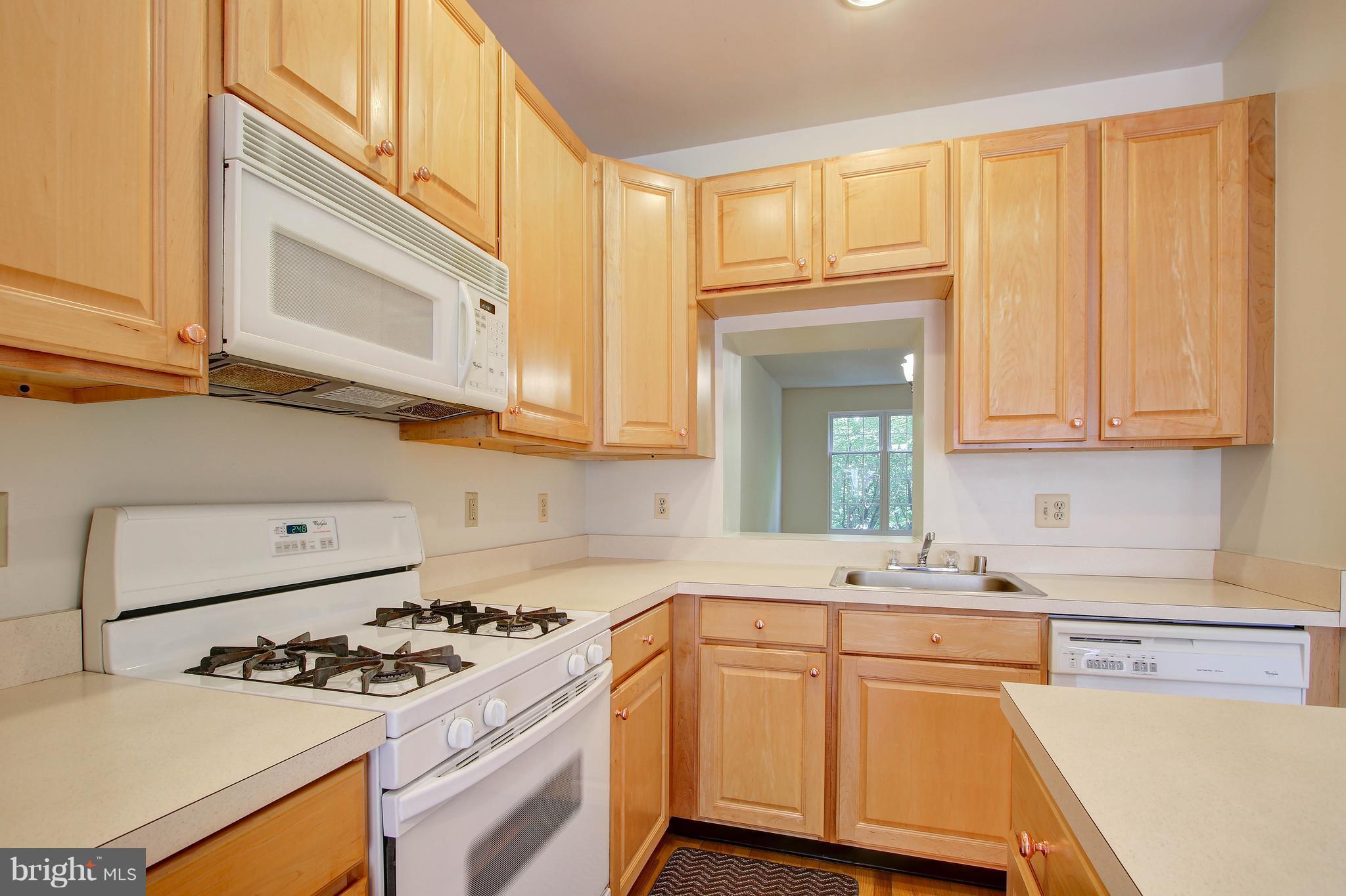 6352 Wind Rider Way Columbia, MD 21045 - Photo 15 of 30 Kitchen Gas Range Oven