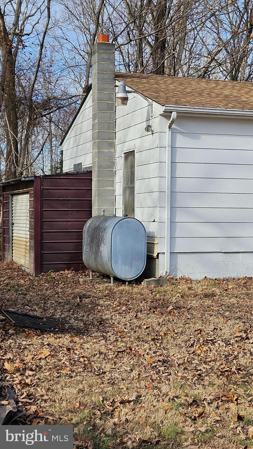 16506 Ridge Road King George, VA 22485 - Photo 15 of 15 a backyard of a house