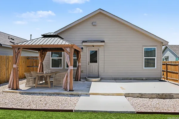 $280,000 | 2926 Charpak Drive, Converse, TX 78109
