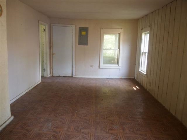 912 Jackson Branch Road Nashville, IN 47448 - Photo 2 of 6 Gallery Image 2