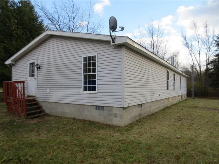 5280 South Brinton Road Blanchard, MI 49310 - Photo 3 of 14 Additional Photo
