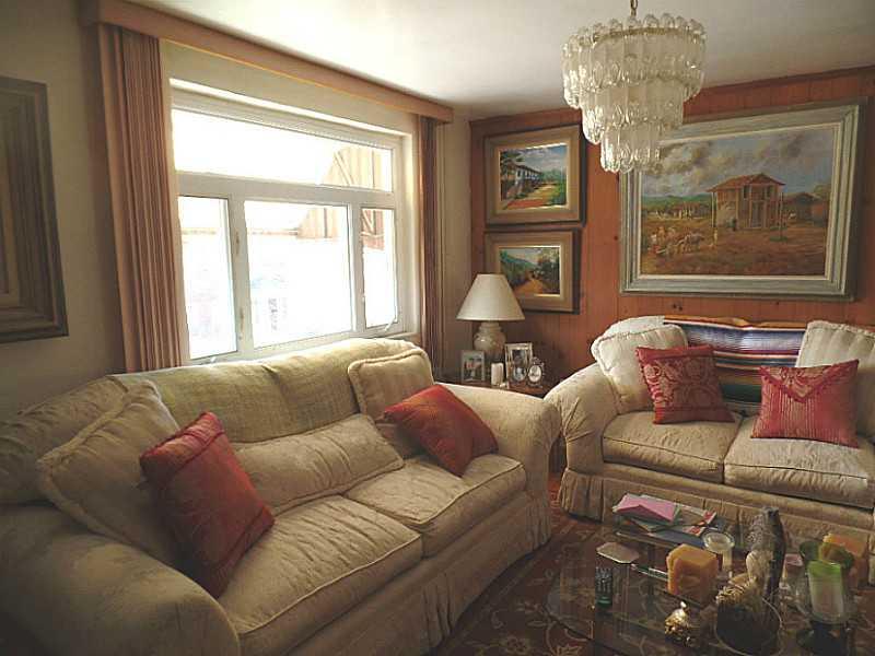 1617 Rutherford Avenue Beechview, PA 15216 - Photo 12 of 18 Living Room.