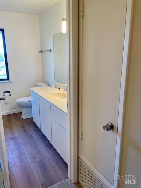14 Scottsdale Way Novato, CA 94947 - Photo 17 of 34 a bathroom with a sink a toilet and shower