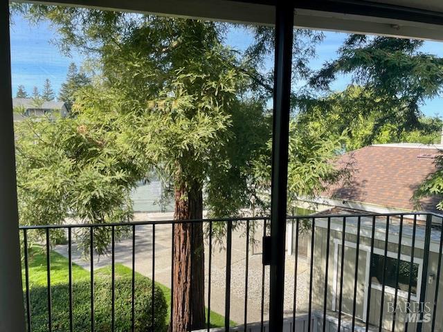 14 Scottsdale Way Novato, CA 94947 - Photo 3 of 26