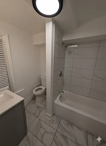 $1,551 | 1362 North Bosworth Avenue, Unit B3, Chicago, IL 60642