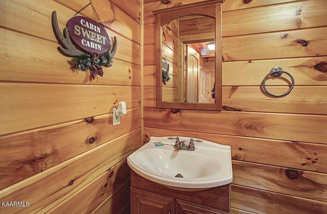 442 P A Proffitt Road Gatlinburg, TN 37738 - Photo 29 of 44 Gallery Image 29
