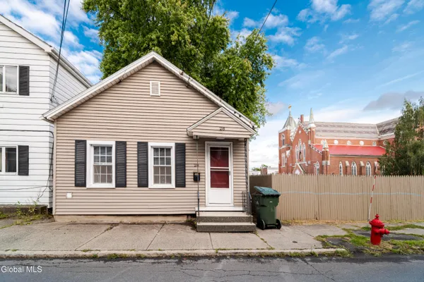 $165,000 | 28 Lancaster Street, Cohoes, NY 12047
