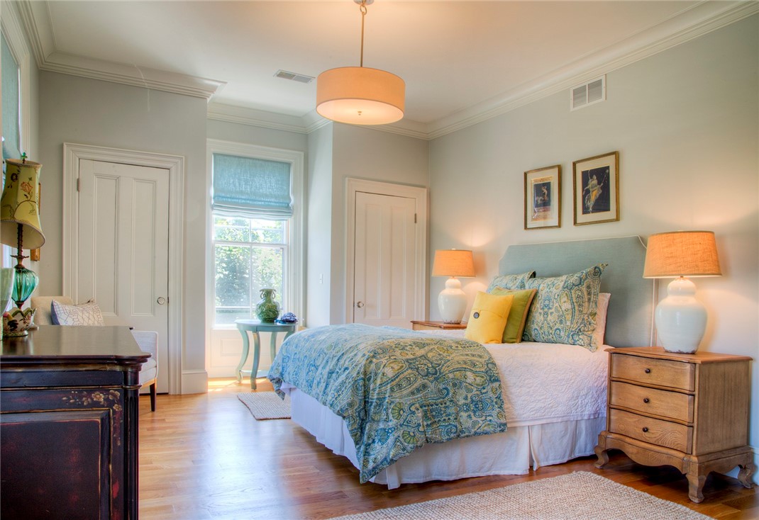 15 Berkeley Avenue Newport, RI 02840 - Photo 23 of 45