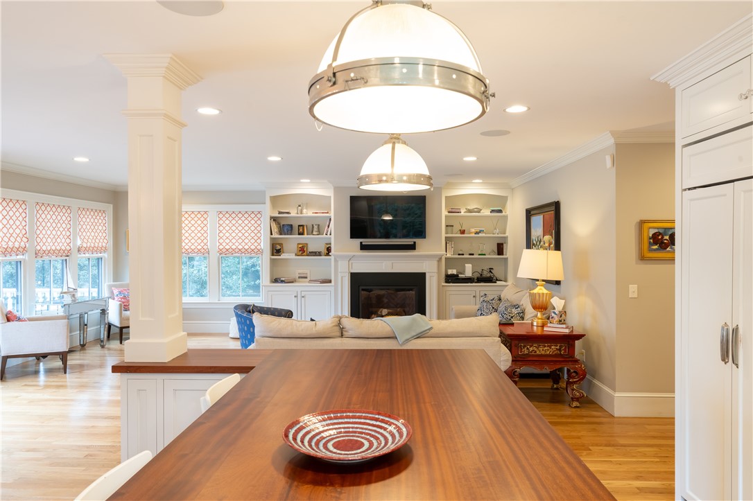 15 Berkeley Avenue Newport, RI 02840 - Photo 8 of 45