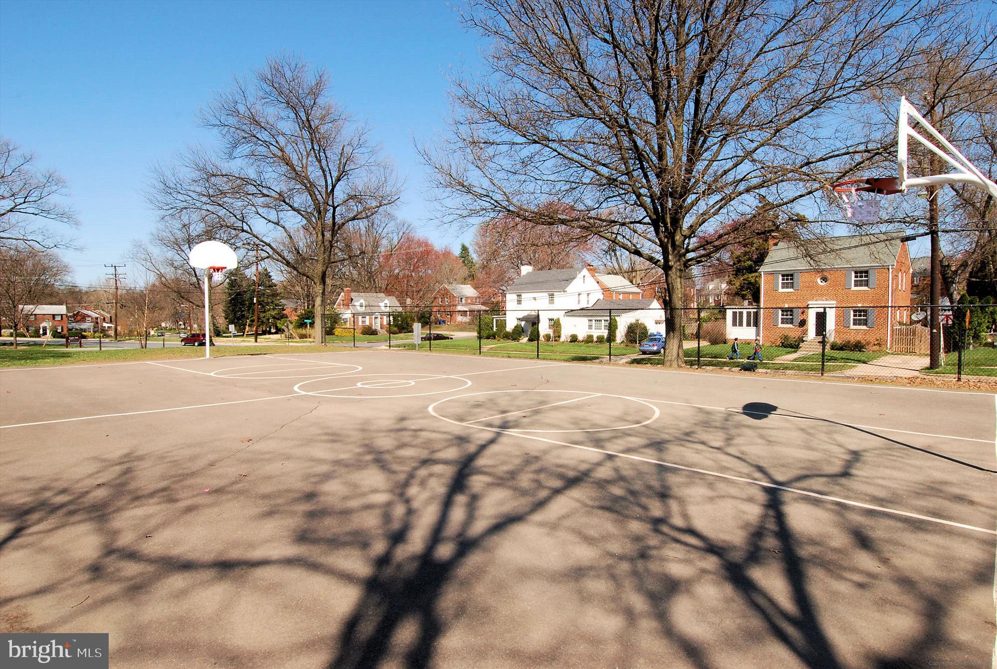 10111 Kinross Avenue Silver Spring, MD 20901 - Photo 40 of 61 Argyle Park Basketball Courts