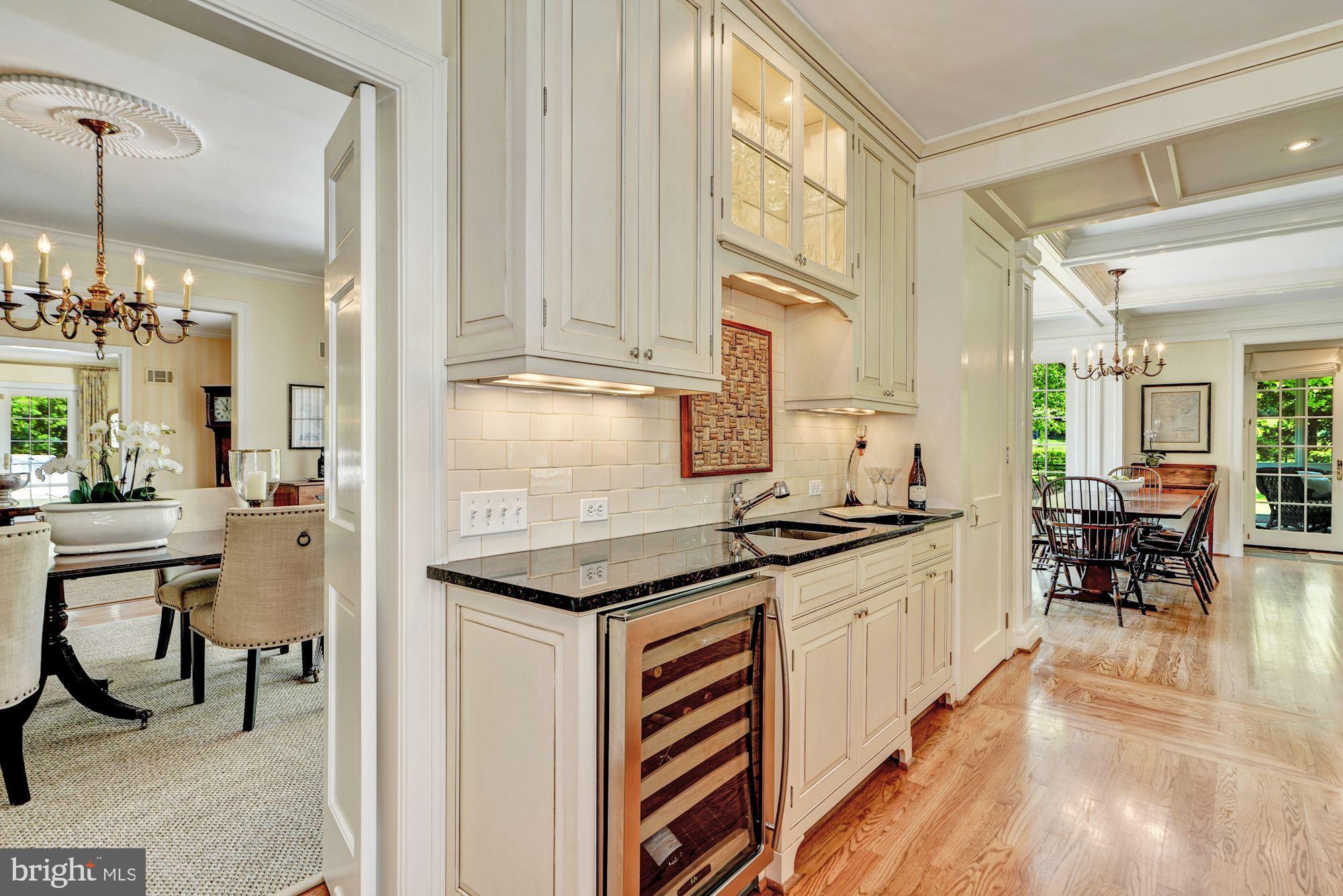 8917 Belmart Road Potomac, MD 20854 - Photo 11 of 47