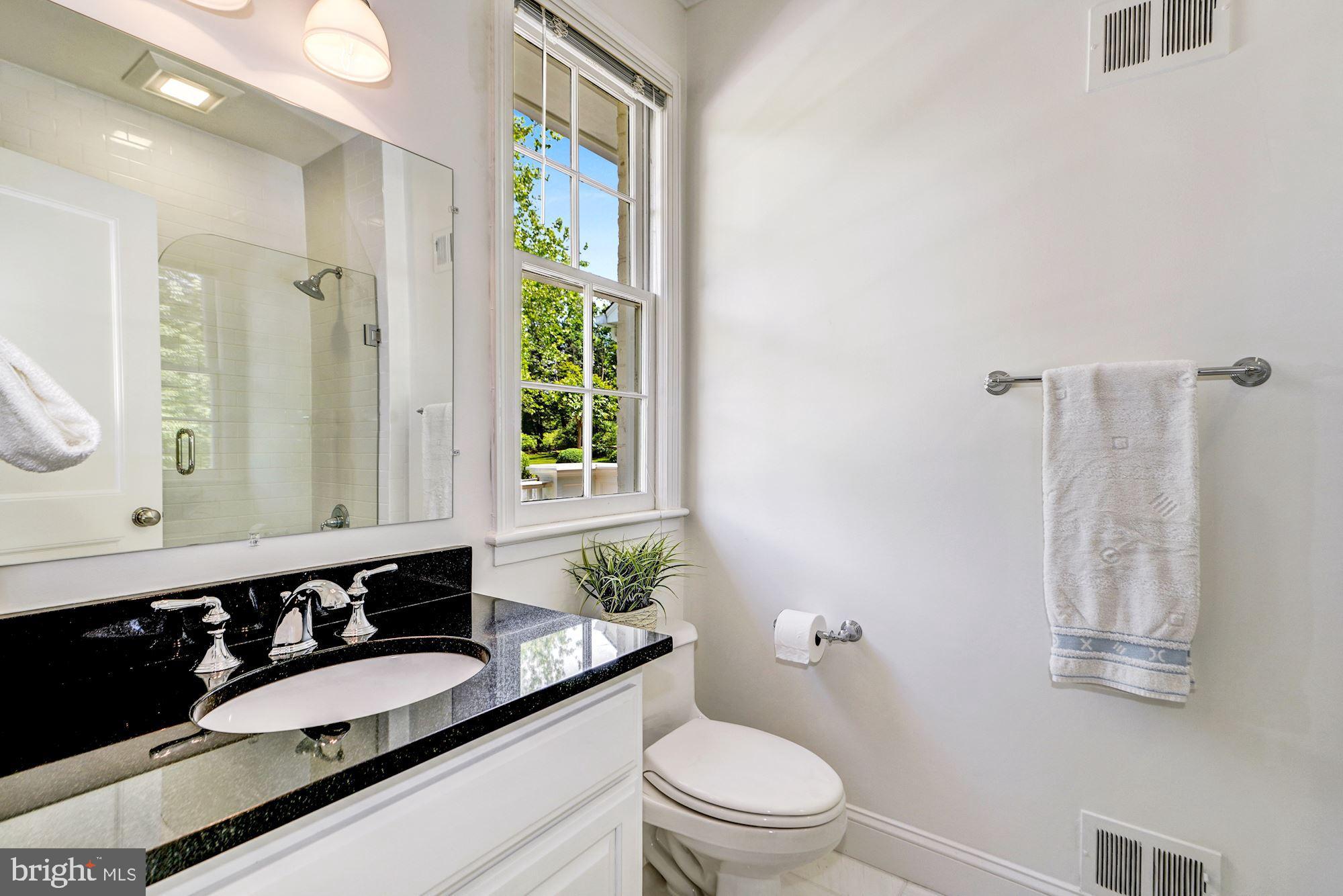 8917 Belmart Road Potomac, MD 20854 - Photo 26 of 47