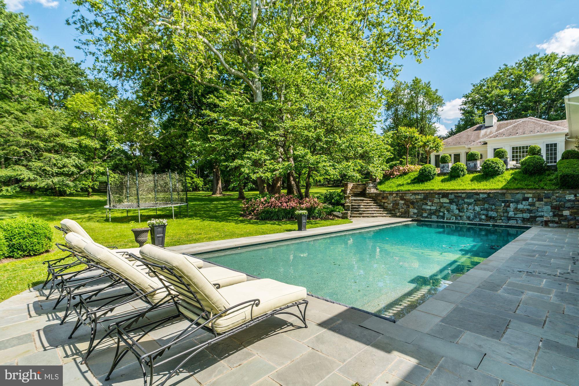 8917 Belmart Road Potomac, MD 20854 - Photo 43 of 47