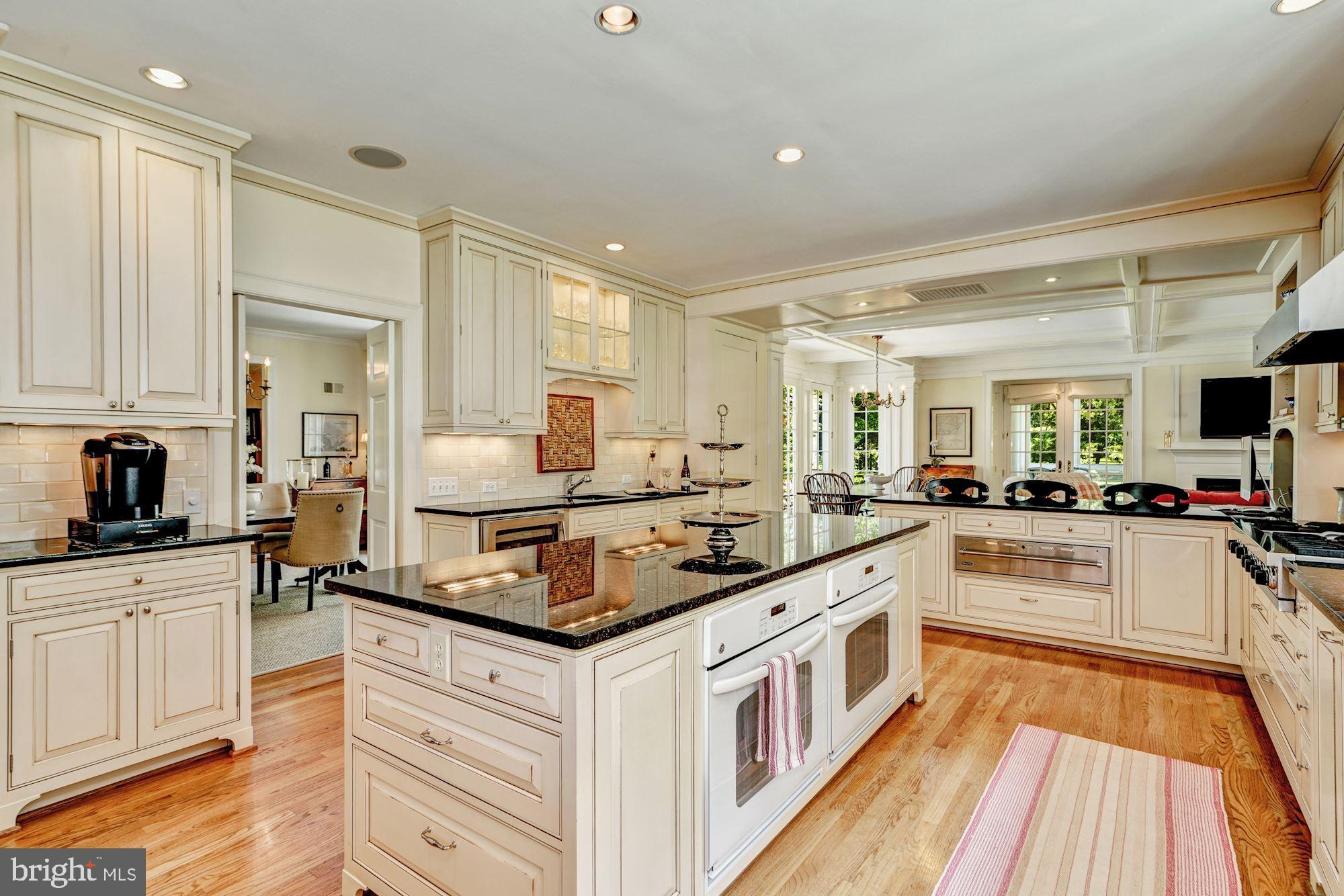 8917 Belmart Road Potomac, MD 20854 - Photo 9 of 47