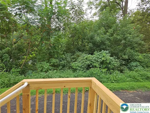 $149,900 | 465 Royal Manor Road, Unit LOT 2, Easton, PA 18042