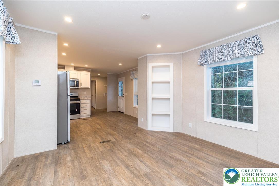 465 Royal Manor Road, Unit LOT 2 Easton, PA 18042 - Photo 6 of 21