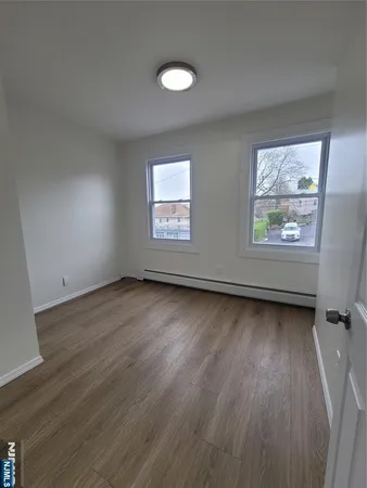 $3,100 | 15 Van Courtland Place, Kearny, NJ 07032