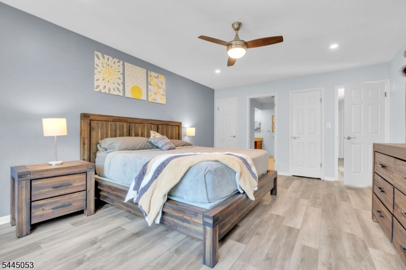 66 Bond Street Bridgewater, NJ 08807 - Photo 34 of 47