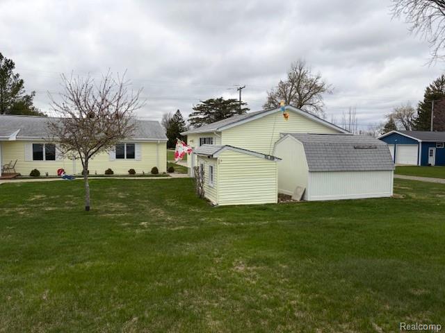2904 North Lakeshore Road Port Hope, MI 48468 - Photo 13 of 31