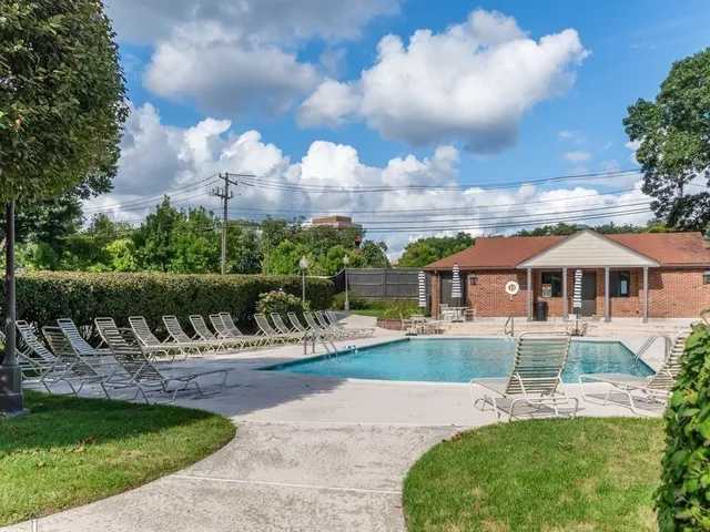 $2,850 | 70 C Charles River Road, Unit 70C, Waltham, MA 02453