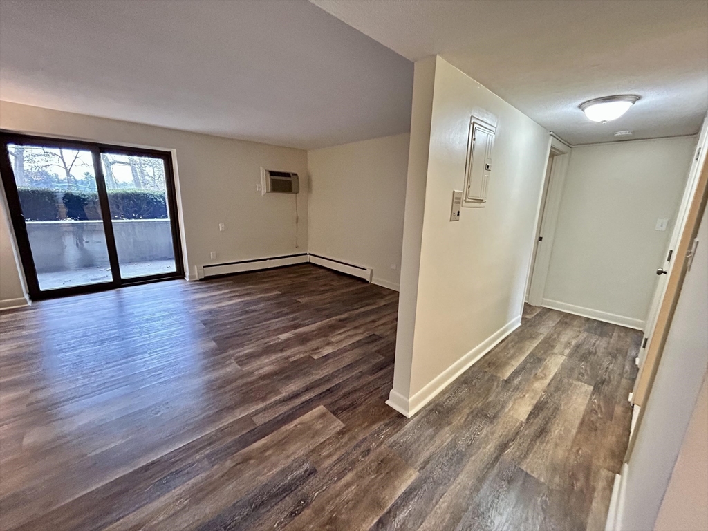 70 C Charles River Road, Unit 70C Waltham, MA 02453 - Photo 3 of 22