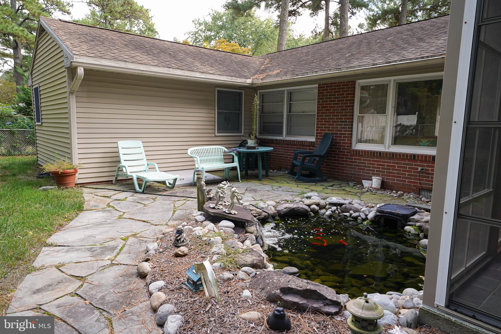 30332 Dagsboro Road Salisbury, MD 21804 - Photo 49 of 53 a view of a backyard with sitting area