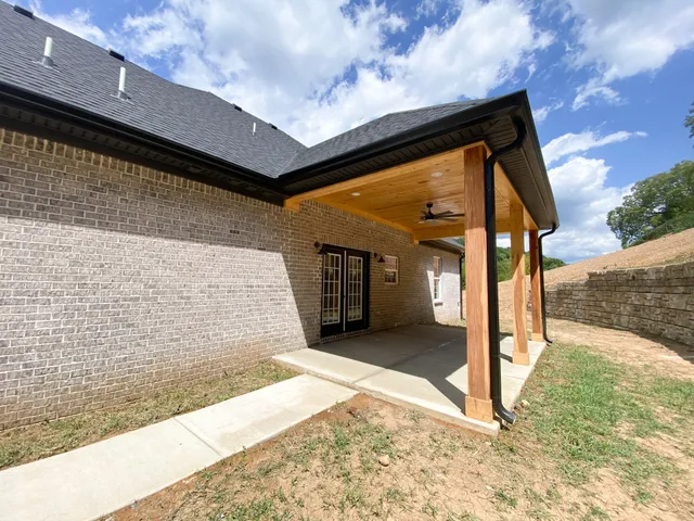 $549,900 | 2121 Lynnville Highway, Cornersville, TN 37047