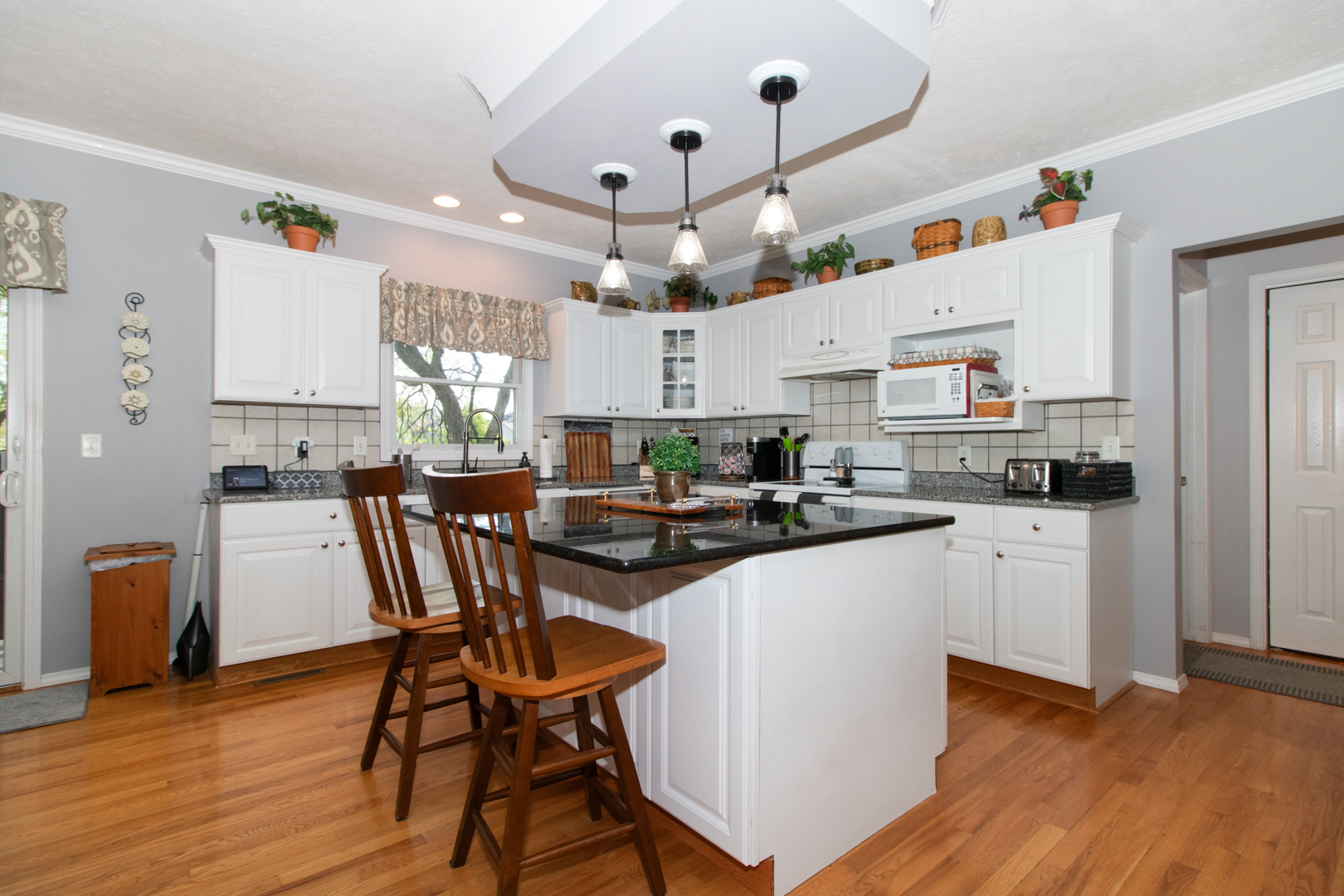5 Tangle Oaks Road Bloomington, IL 61705 - Photo 4 of 55 Gallery Image 4